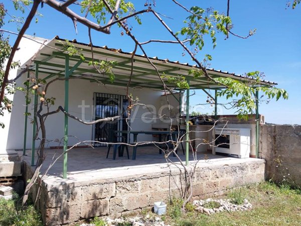 casa indipendente in vendita a Manduria