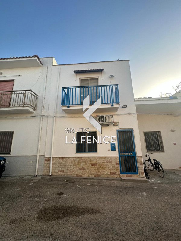 casa indipendente in vendita a Manduria in zona Torre Colimena