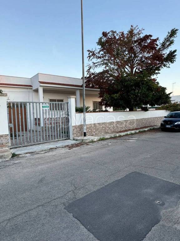 casa indipendente in vendita a Manduria in zona San Pietro in Bevagna
