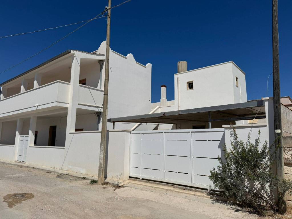 casa indipendente in vendita a Manduria in zona San Pietro in Bevagna