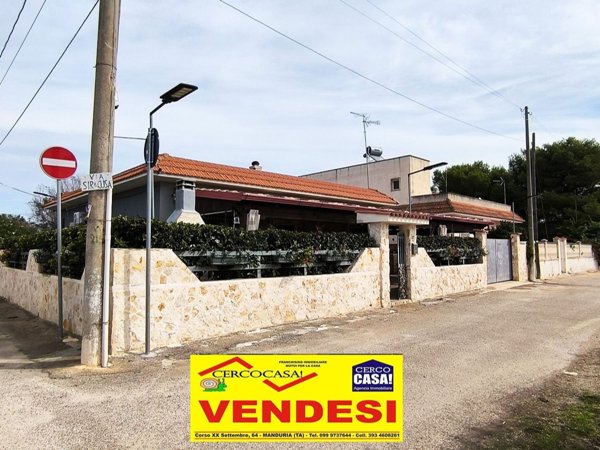 casa indipendente in vendita a Manduria