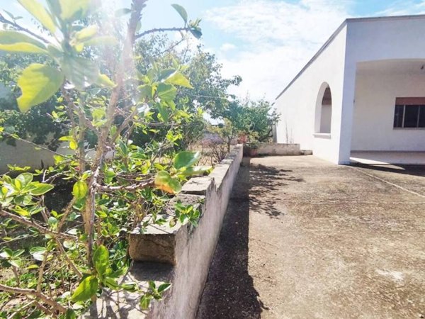 casa indipendente in vendita a Manduria in zona San Pietro in Bevagna