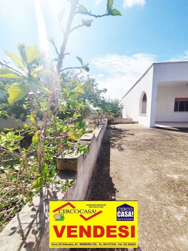 casa indipendente in vendita a Manduria