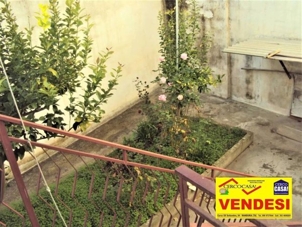 casa indipendente in vendita a Manduria