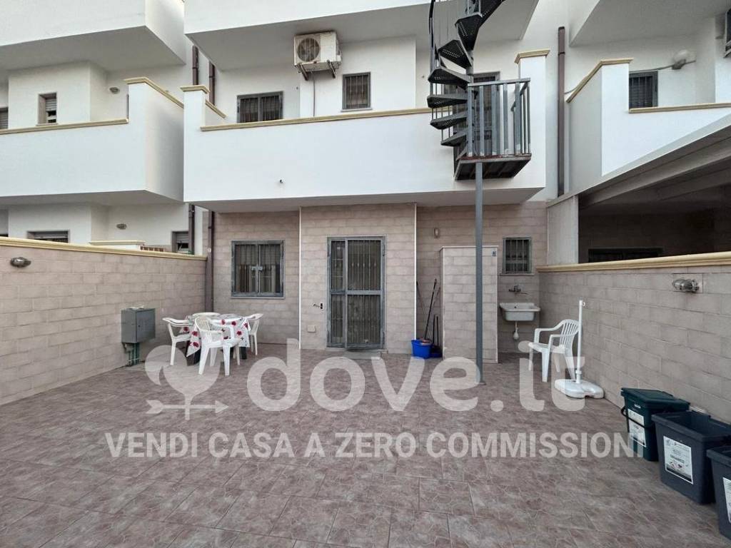 casa indipendente in vendita a Manduria in zona San Pietro in Bevagna