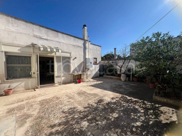casa indipendente in vendita a Manduria