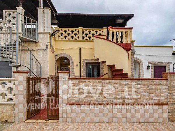 casa indipendente in vendita a Manduria