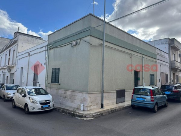 casa indipendente in vendita a Manduria