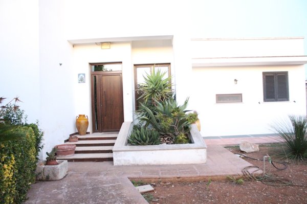 casa indipendente in vendita a Manduria