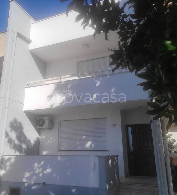 casa indipendente in vendita a Manduria in zona Uggiano Montefusco