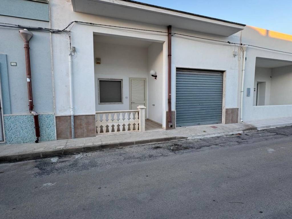 appartamento in vendita a Manduria in zona Torre Colimena