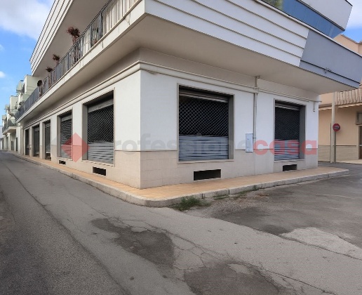 negozio in vendita a Manduria