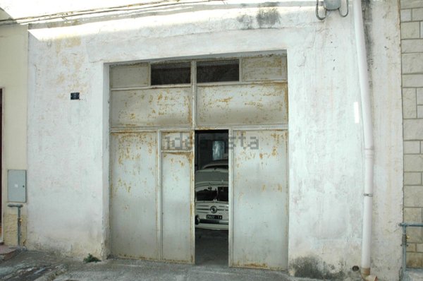 casa indipendente in vendita a Manduria