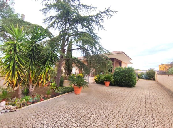 casa indipendente in vendita a Manduria