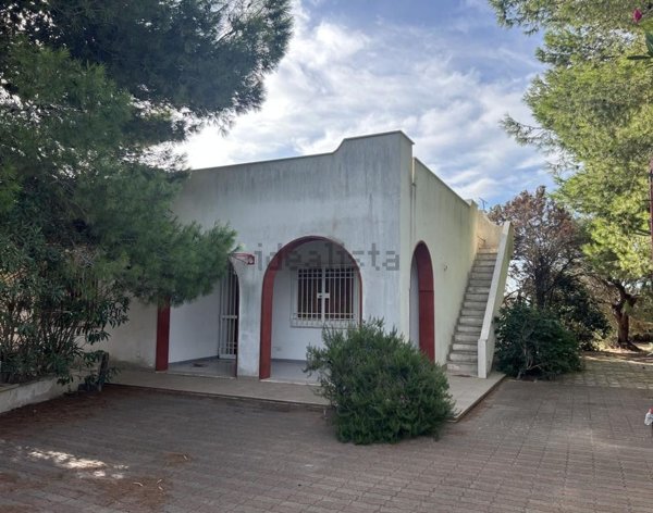 casa indipendente in vendita a Manduria in zona San Pietro in Bevagna