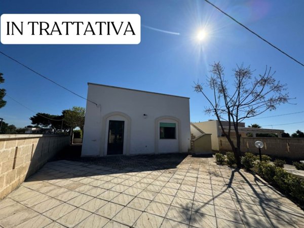 casa indipendente in vendita a Manduria