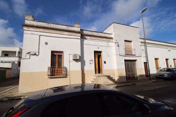 casa indipendente in vendita a Manduria