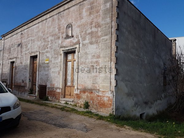 casa indipendente in vendita a Manduria