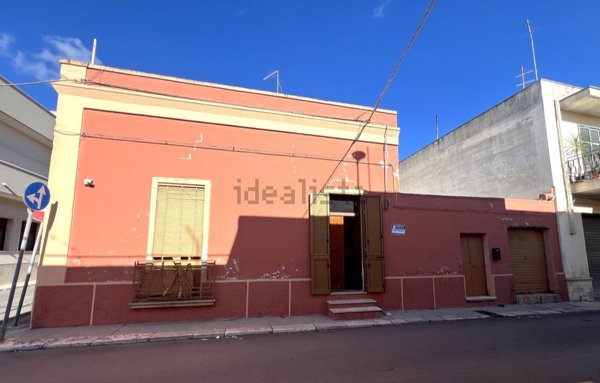 casa indipendente in vendita a Manduria