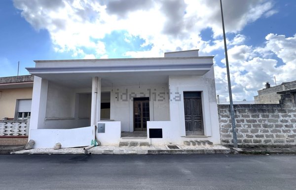 casa indipendente in vendita a Manduria