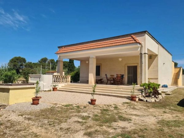 casa indipendente in vendita a Manduria in zona San Pietro in Bevagna
