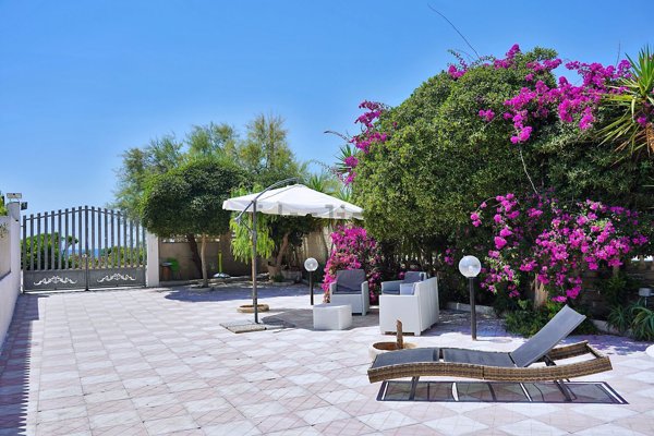 casa indipendente in vendita a Manduria