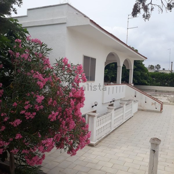 casa indipendente in vendita a Manduria in zona San Pietro in Bevagna