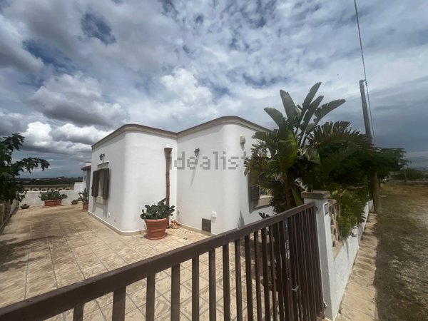 casa indipendente in vendita a Manduria in zona San Pietro in Bevagna