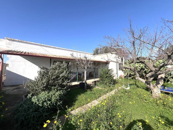 quadrivano in vendita a Manduria