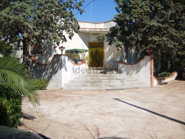 casa indipendente in vendita a Manduria in zona San Pietro in Bevagna