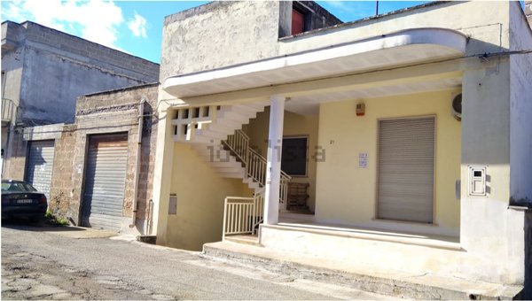 casa indipendente in vendita a Manduria