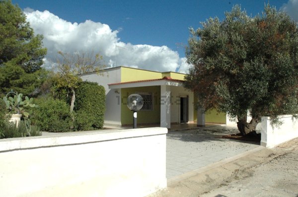 casa indipendente in vendita a Manduria in zona San Pietro in Bevagna