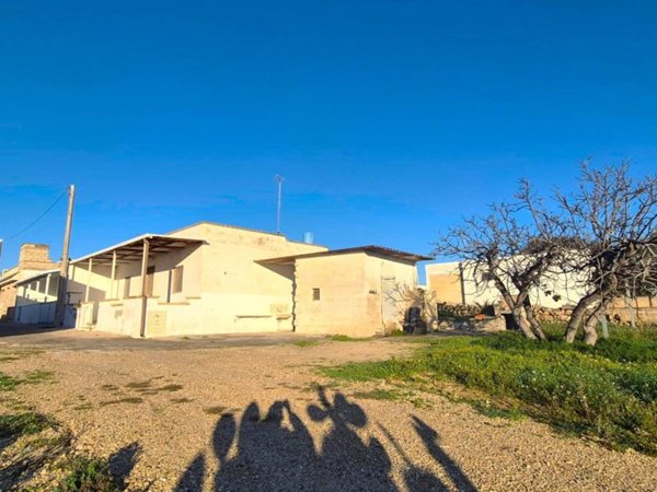 casa indipendente in vendita a Manduria in zona San Pietro in Bevagna