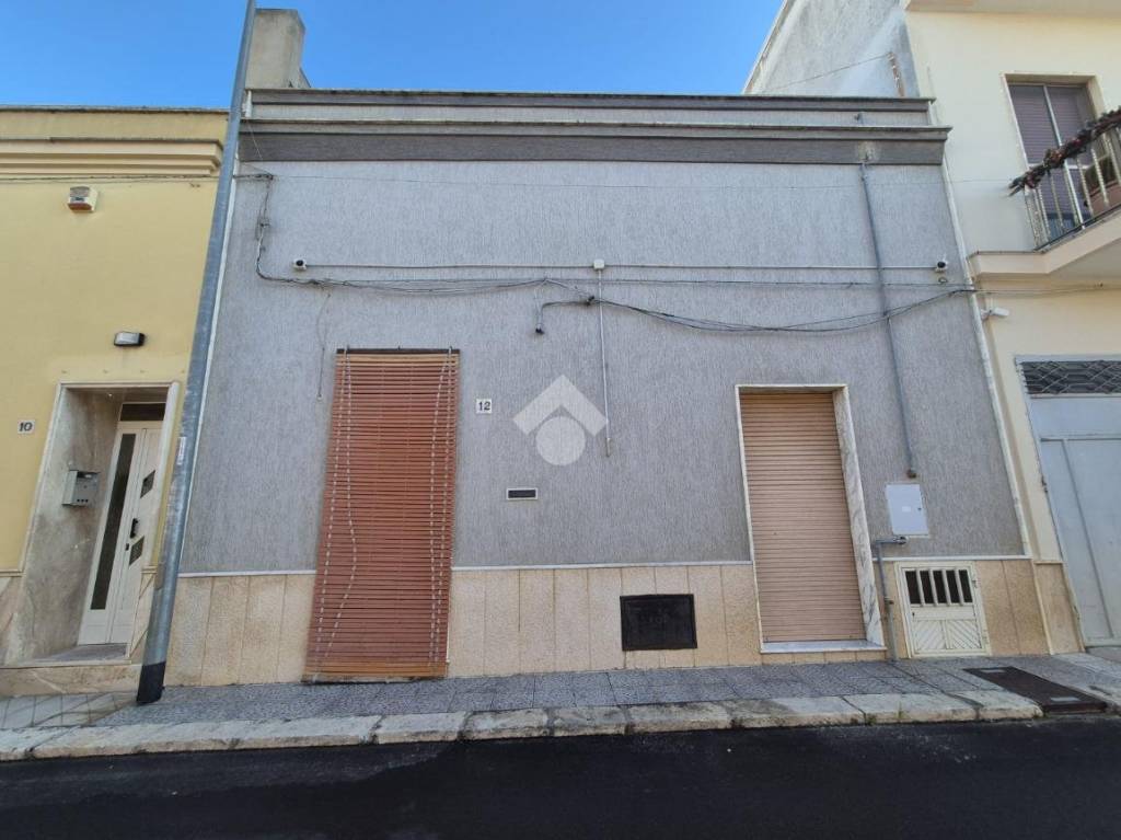 casa indipendente in vendita a Manduria