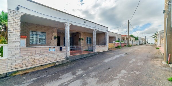 casa semindipendente in vendita a Manduria