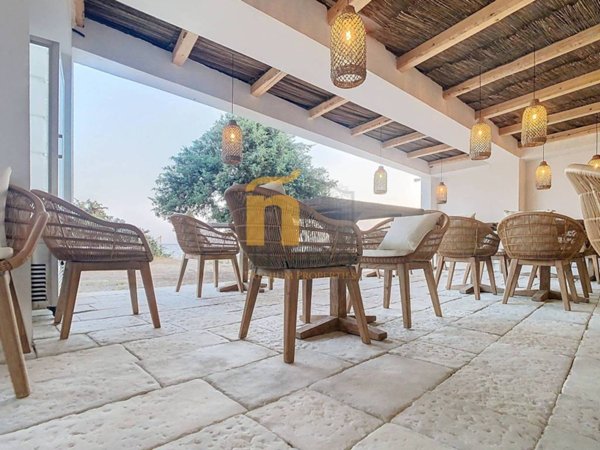 negozio in vendita a Manduria in zona San Pietro in Bevagna