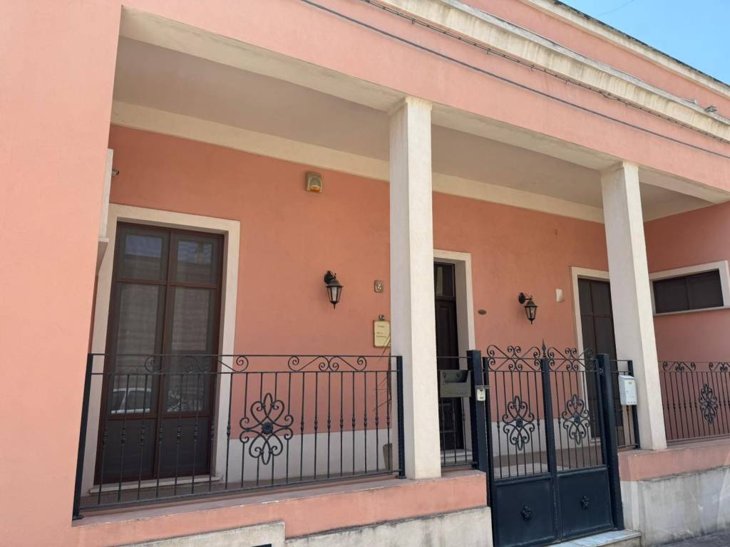 casa indipendente in vendita a Manduria
