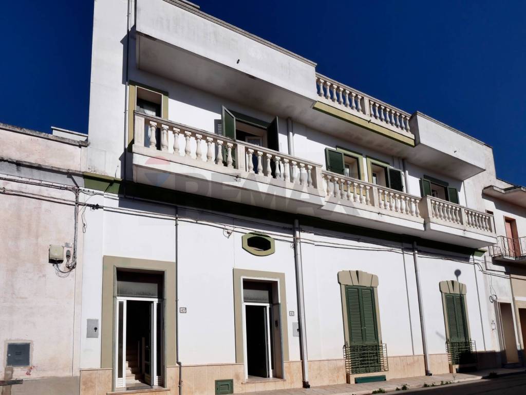 casa indipendente in vendita a Manduria