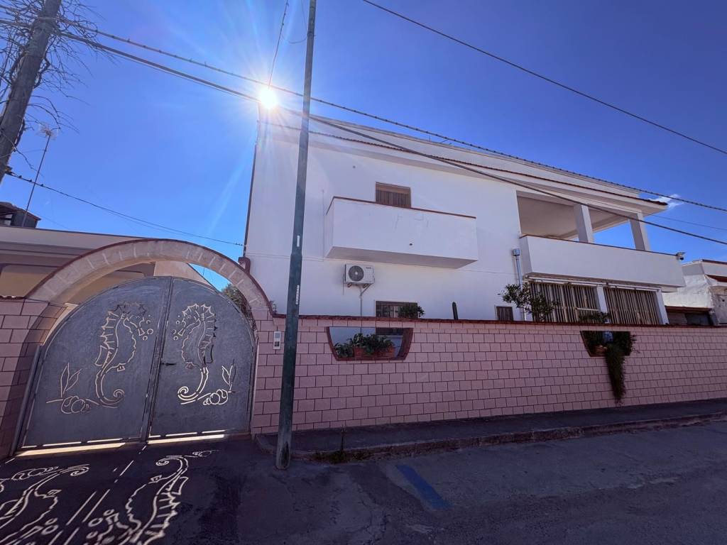 appartamento in vendita a Manduria in zona San Pietro in Bevagna