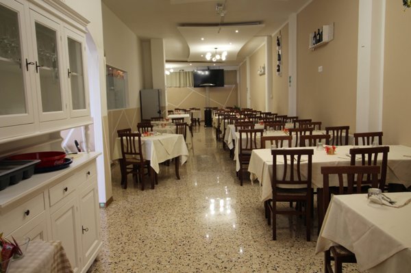 negozio in vendita a Manduria