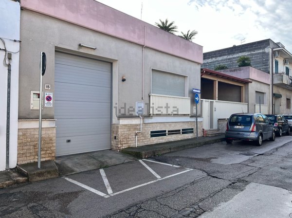 casa indipendente in vendita a Manduria