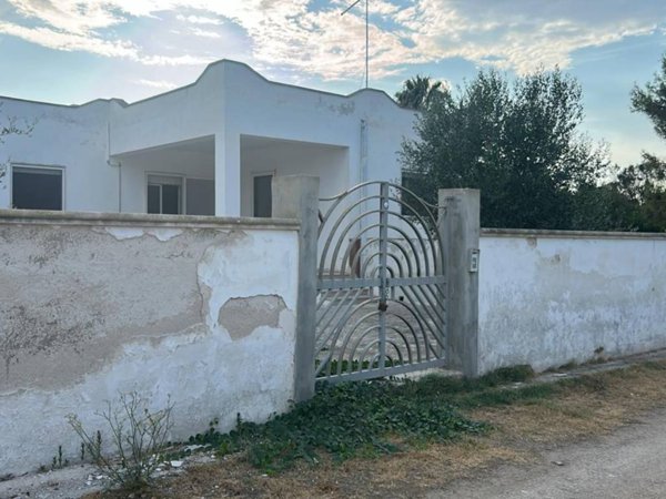 casa indipendente in vendita a Manduria in zona San Pietro in Bevagna