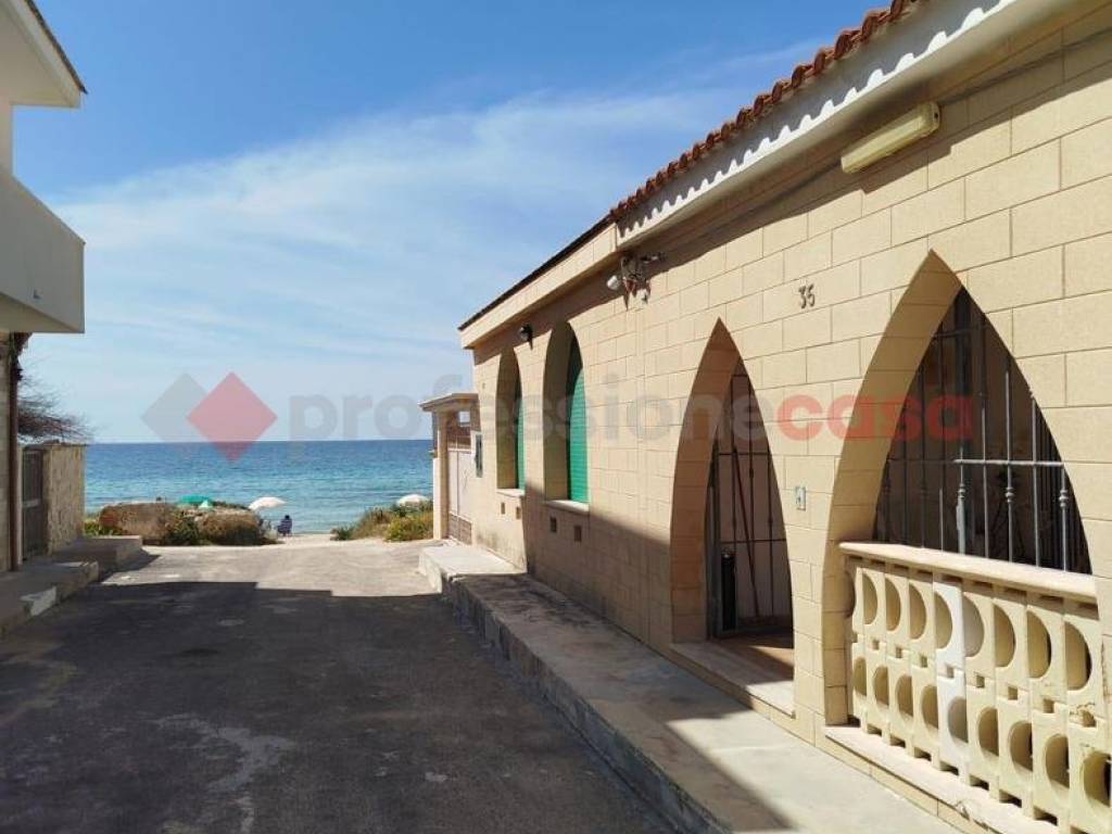 casa indipendente in vendita a Manduria in zona San Pietro in Bevagna