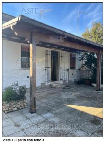 casa indipendente in vendita a Manduria in zona Torre Colimena