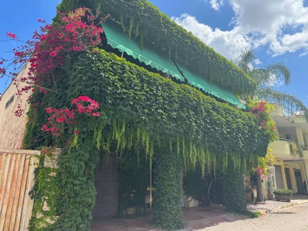 negozio in vendita a Manduria