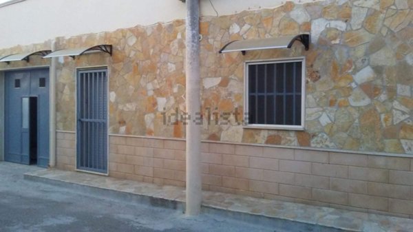 casa indipendente in vendita a Manduria