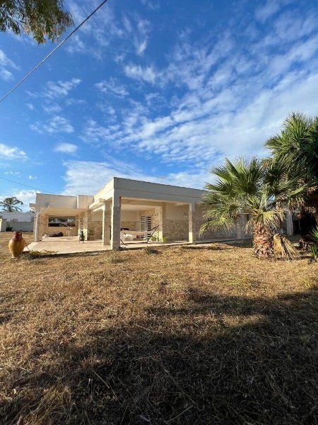 casa indipendente in vendita a Manduria in zona San Pietro in Bevagna