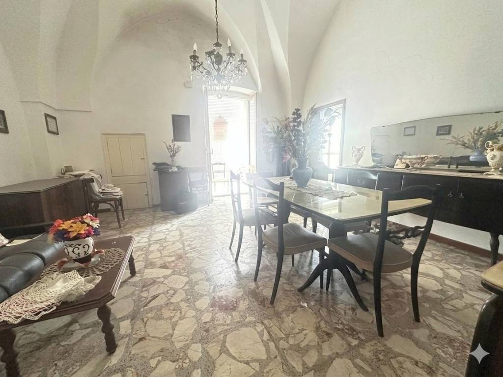 casa indipendente in vendita a Manduria