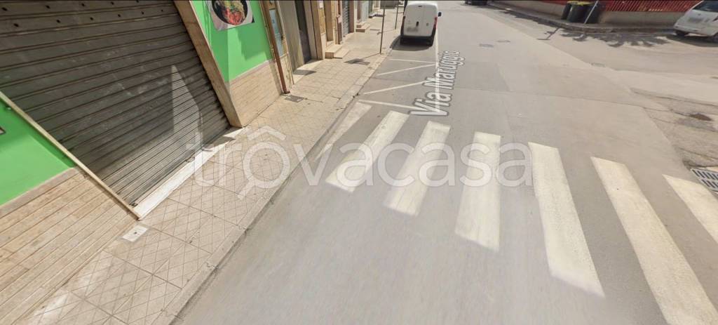 negozio in vendita a Manduria