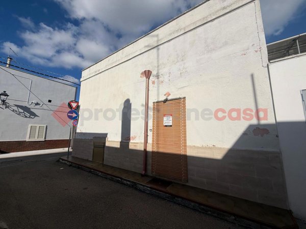 casa indipendente in vendita a Manduria in zona Uggiano Montefusco